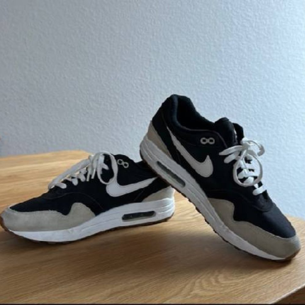 Nike Air Max 1 "Light Bone"